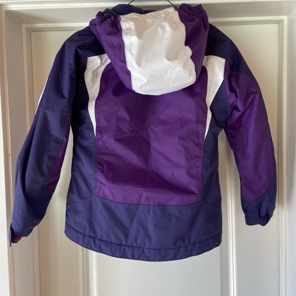 Excellent condition REI children’s snow jacket, size small - Picture 2 of 6